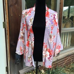 Lavender Kimono Sleeve Open Top